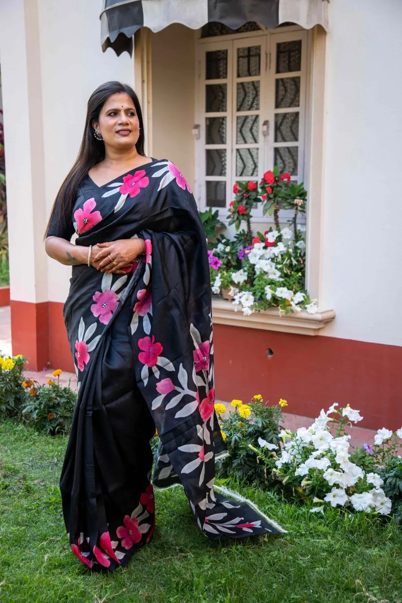 Hand-Painted Handloom Pure Silk Saree - Image 7