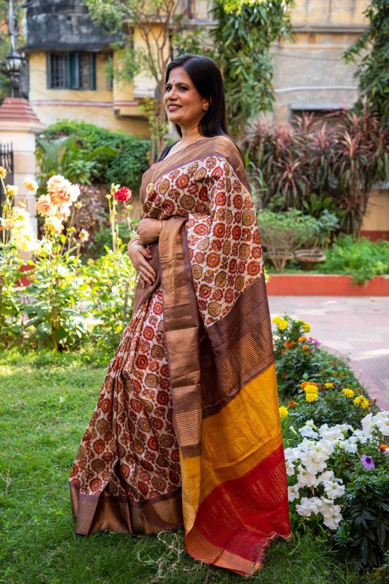Hand-Azrak Block Printed Tussar Silk Saree - Image 5