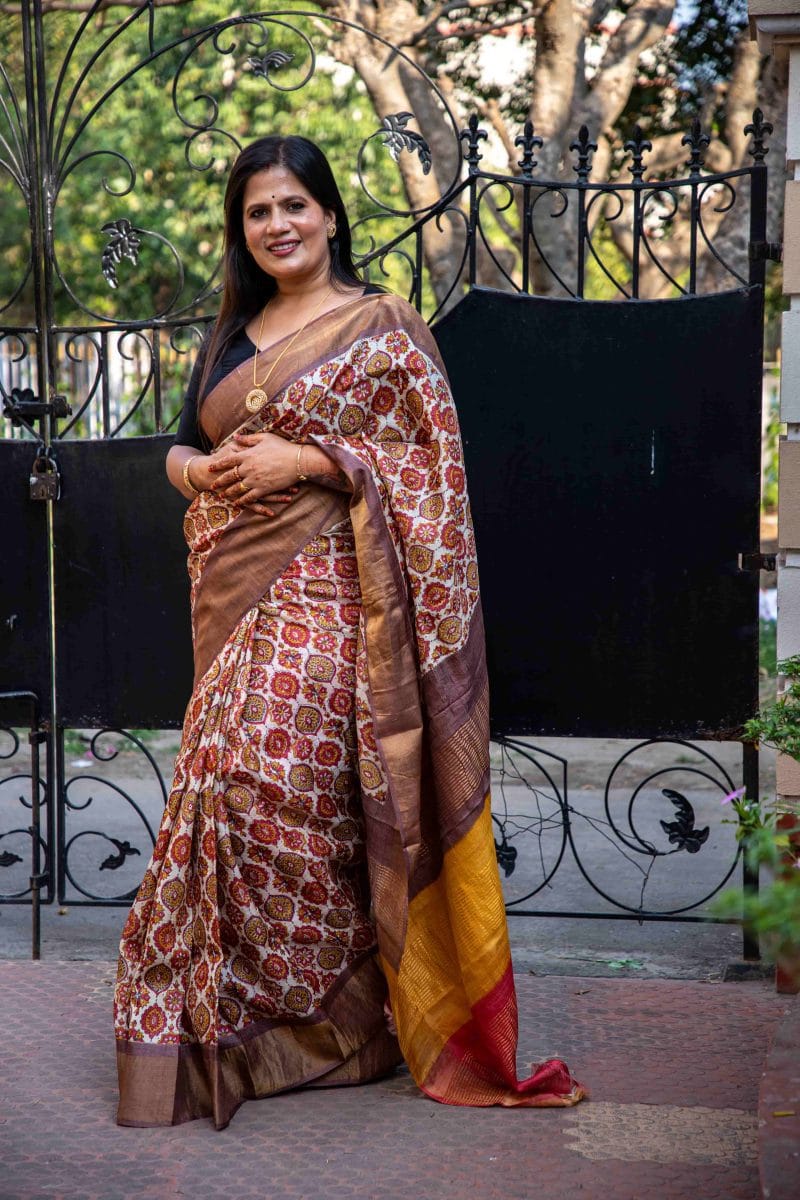 Hand-Azrak Block Printed Tussar Silk Saree - Image 8