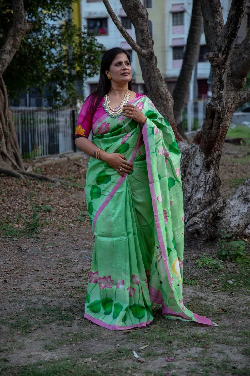 Luxurious Handloom Bishnupuri Silk with Exquisite Hand-Painted Kalamkari Pitchwai Design - Image 6