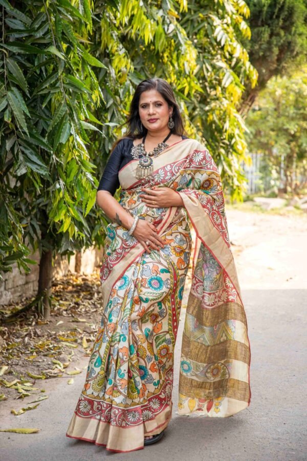 Zari Border Pure Handloom Gachi Tussar Saree with Hand-Painted Pen Kalamkari Vegetable Colors