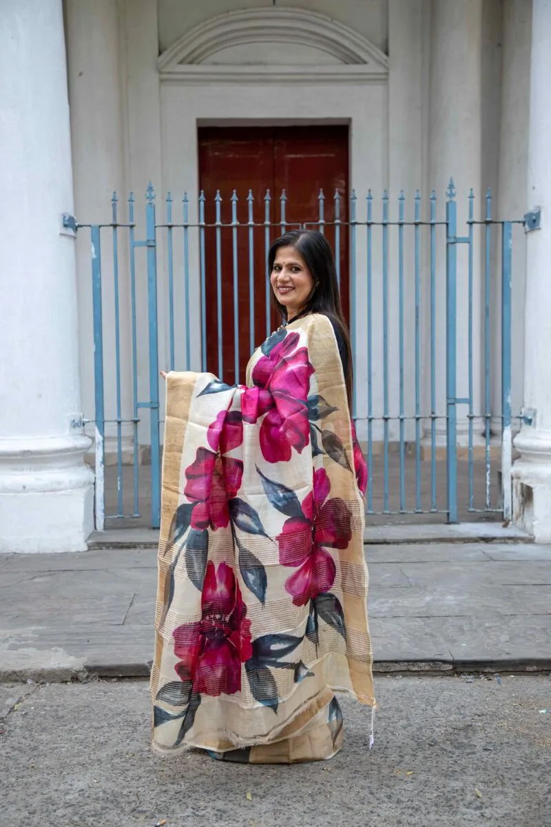Hand-Painted Tussar Silk Saree - Image 4