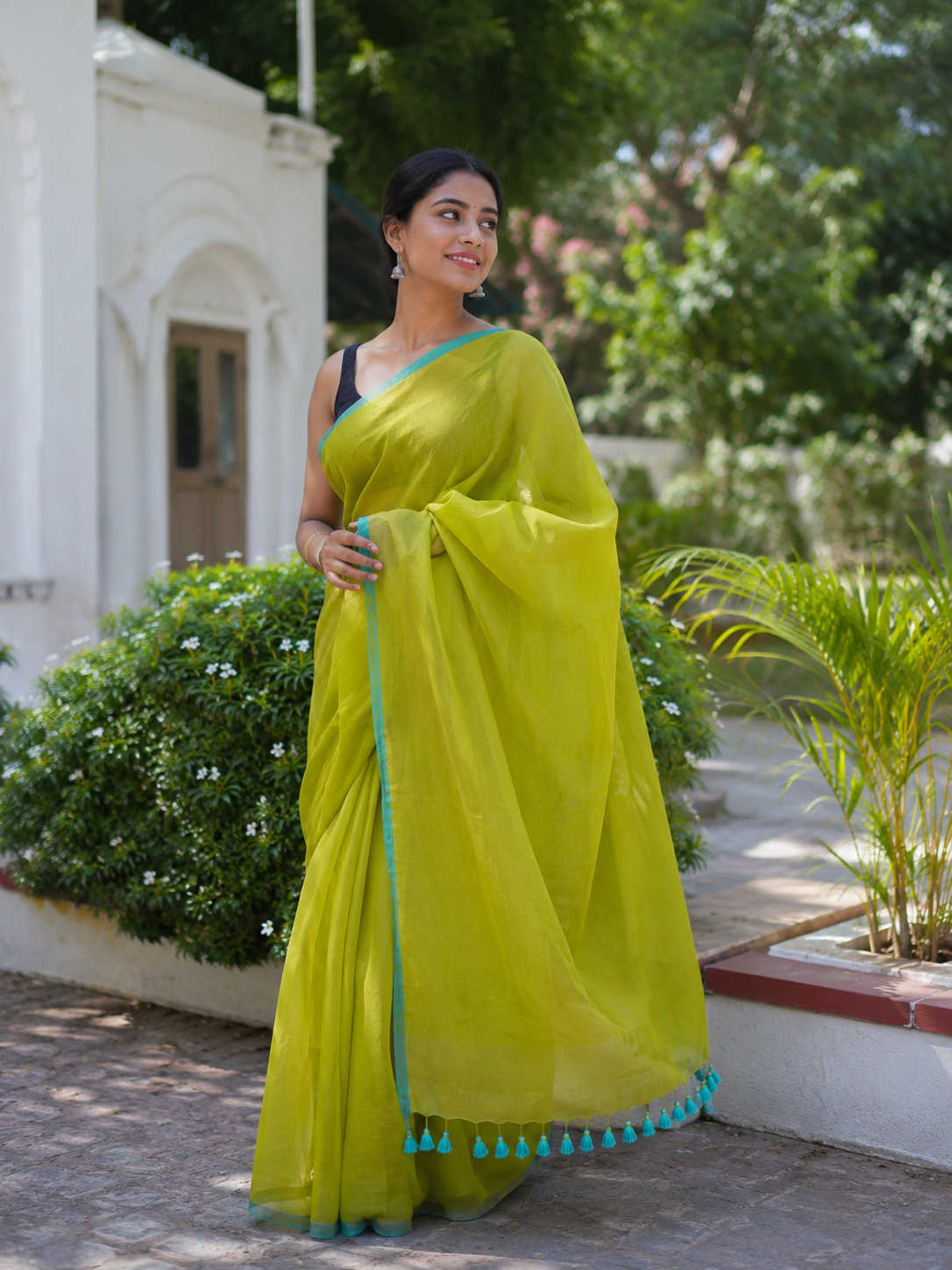 Shop Premium Handcrafted Sarees Online